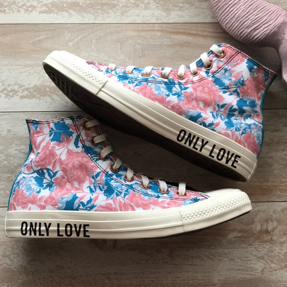 NWT Converse ID Custom Floral High Tops - Picture 2 of 8